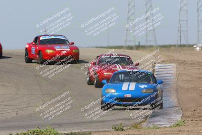 media/Apr-30-2022-CalClub SCCA (Sat) [[98b58ad398]]/Group 5/Race (Outside Grapevine)/